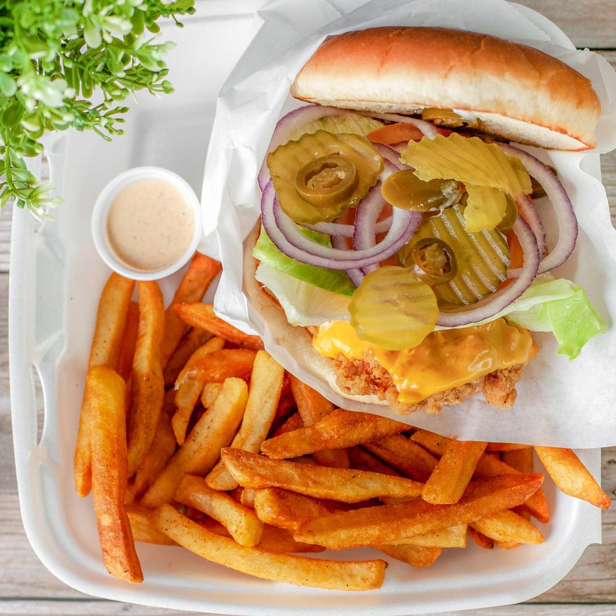 Shorts Top Chicken Sandwich