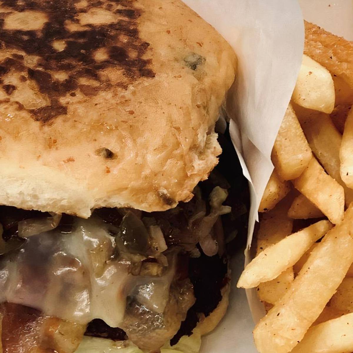 Shorts Top Kids Chicken Sandwich